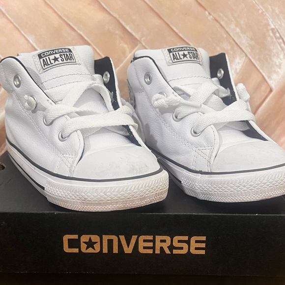 All White Converse All Star High-Tops Leather - Picture 1 of 4